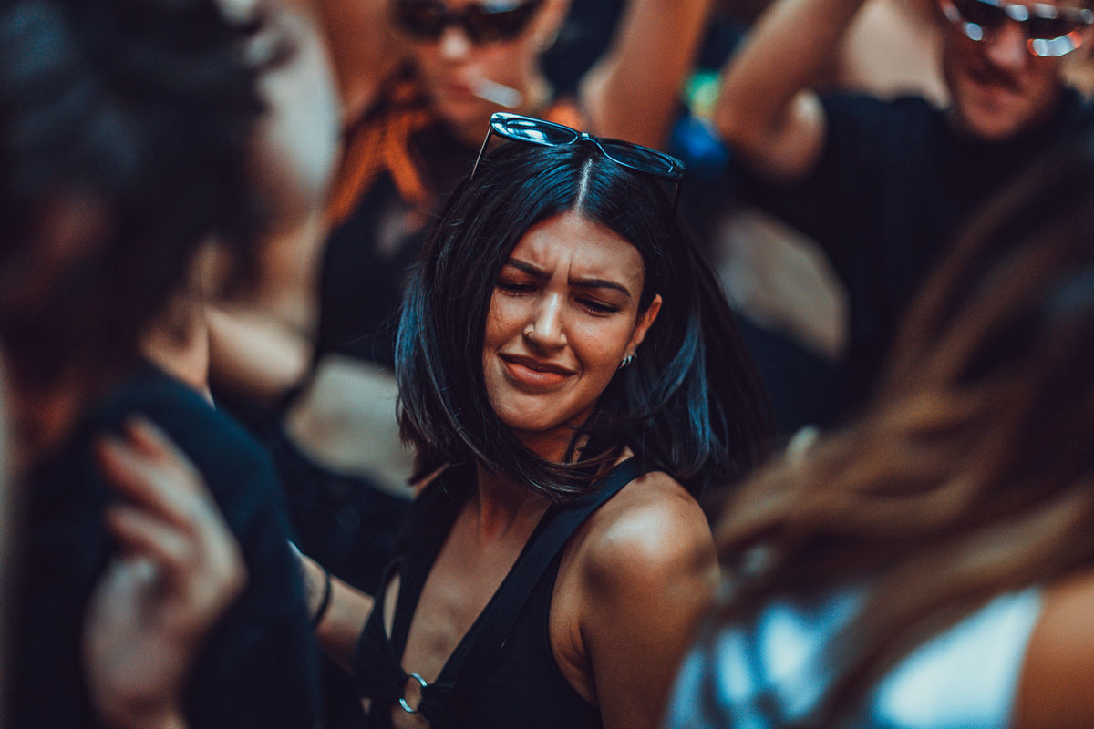 Loading... just a sec